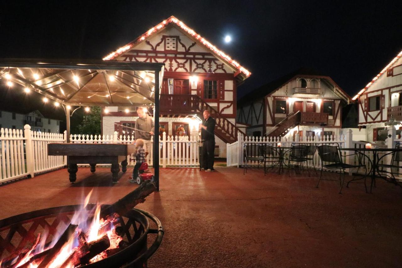 Alpine Village Inn Helen Ngoại thất bức ảnh